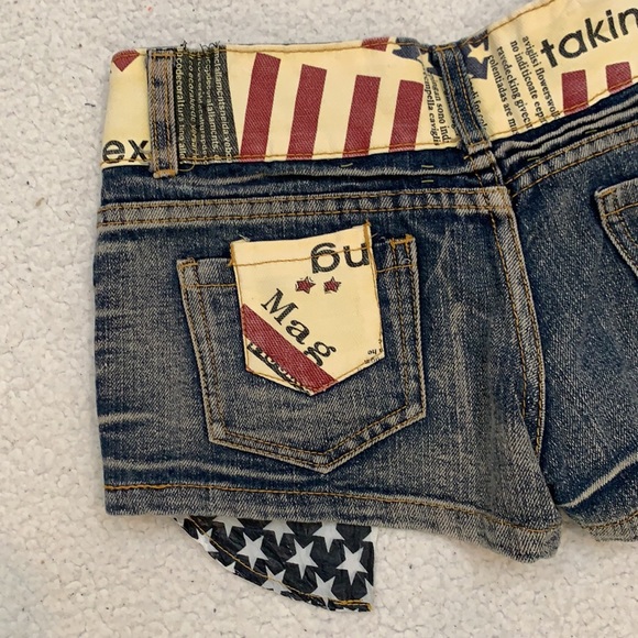 C D C Low Rise Shortie Jean Shorts Size 27 - Picture 3 of 8